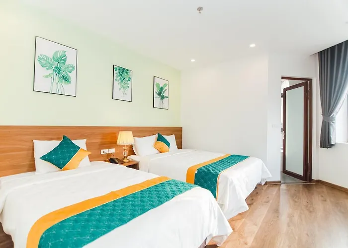 Pinkberry Hotel *