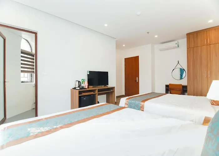 Pinkberry Hotel Hạ Long